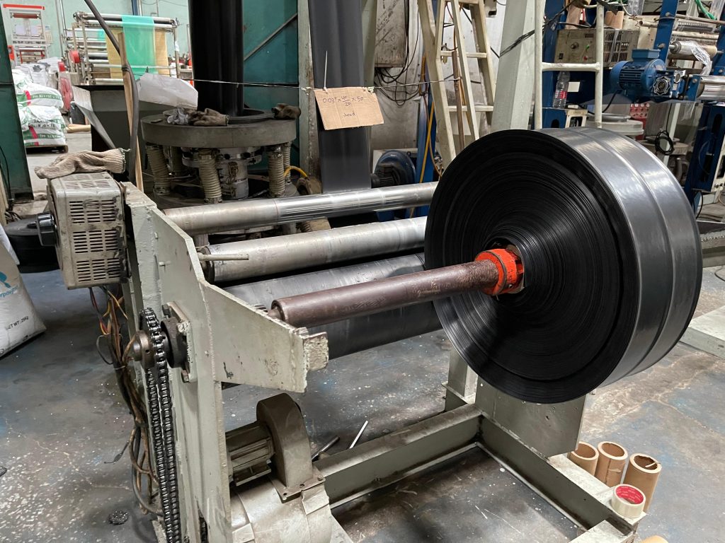 raja plastik pabrik (1)